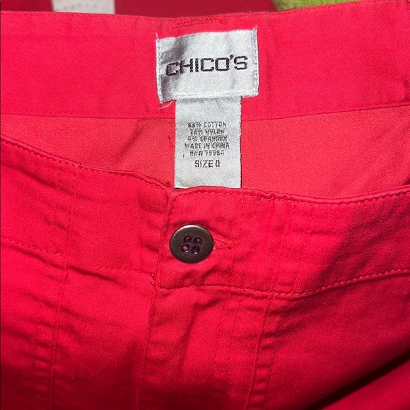 Red Chico’s cargo high-waisted wide-leg - Picture 2 of 3